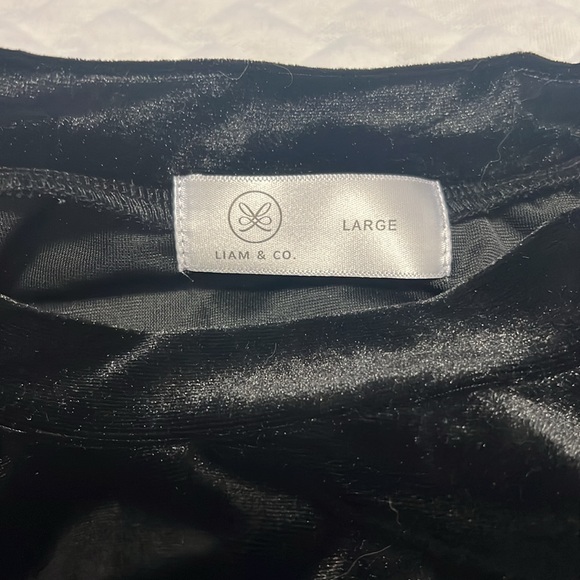 Velvet knee length dress - Picture 2 of 2